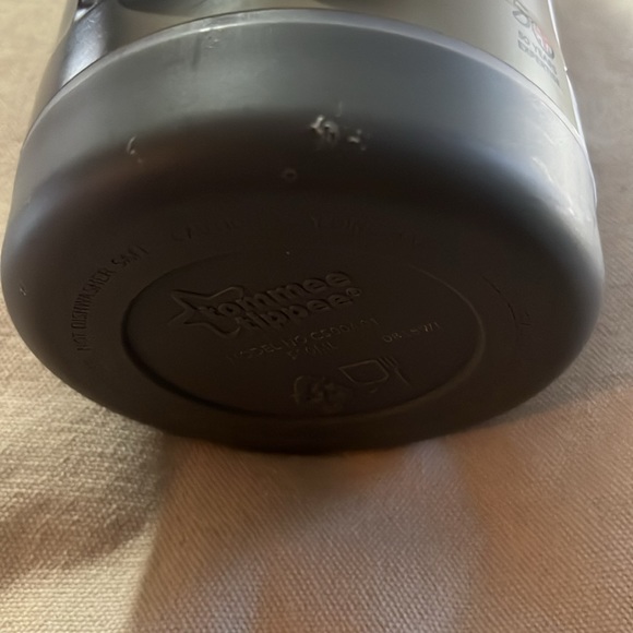 New with labels TOMMEE TIPPEE Closer to Nature Travel Bottle & Food Warmer - Picture 4 of 8